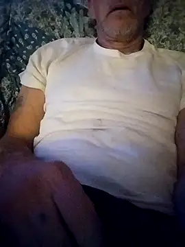 Biknight online show from November 7, 2025, 6:40 am