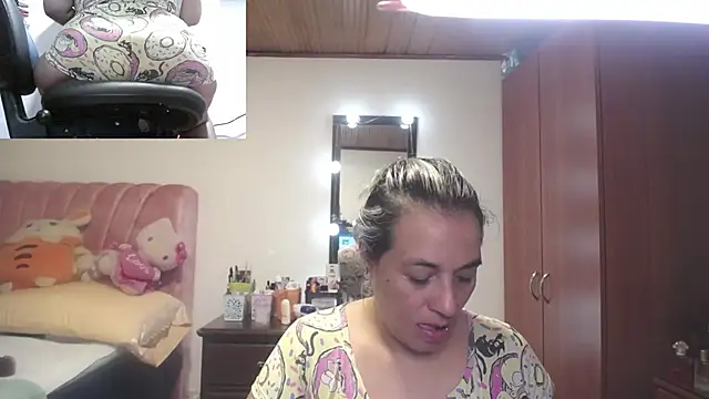 Snapshot of zoe_hotxxx chatting on January 17, 2026, 2:09 pm zoe hotxxx online show from January 17, 2026, 2:09 pm