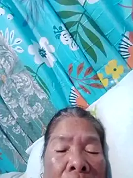 Snapshot of sexylizzy4u chatting on February 8, 2026, 1:20 pm sexylizzy4u online show from February 8, 2026, 1:20 pm