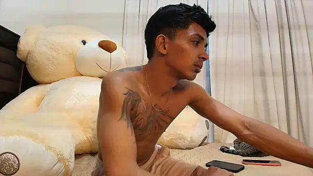  dannyaldana  online show from January 28, 2025, 8:25 am