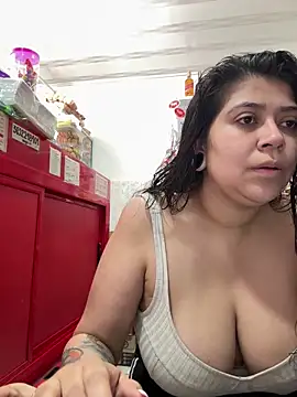 Snapshot of emilyjohanson chatting on October 10, 2025, 3:02 pm emilyjohanson online show from October 10, 2025, 3:02 pm