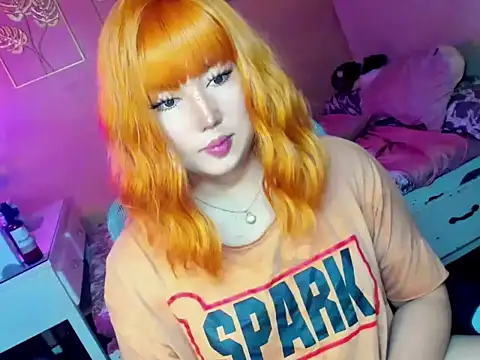 HOTnWILDalice online show from October 11, 2025, 8:48 am