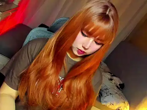 HOTnWILDalice online show from April 8, 2026, 1:07 am