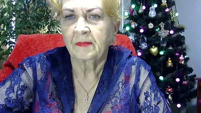 Snapshot of Emma52610 chatting on January 12, 2025, 11:50 am Emma52610 online show from January 12, 2025, 11:50 am