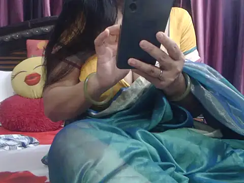 prettyindiandoll online show from July 18, 2026, 6:22 am