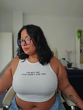 DannaaMeliza online show from June 20, 2026, 10:53 am