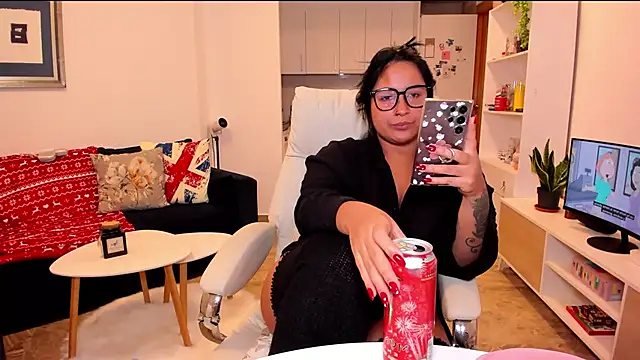 DannaaMeliza online show from January 10, 2026, 8:26 pm