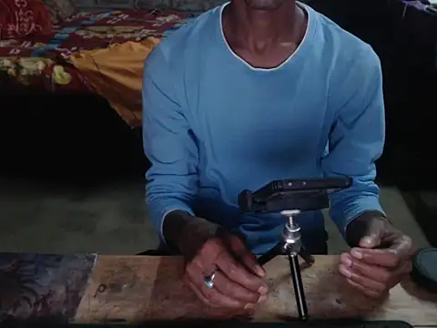 ThethunderPo online show from April 20, 2026, 2:07 pm