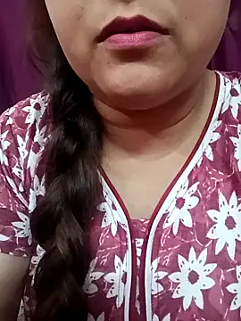 naughtymadam online show from December 19, 2024, 5:18 am