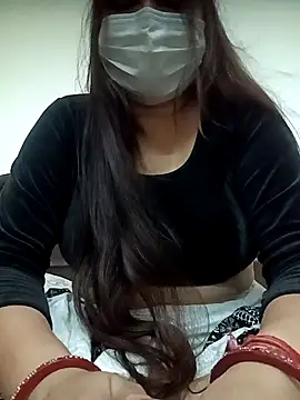 naughtymadam online show from March 28, 2026, 5:47 pm