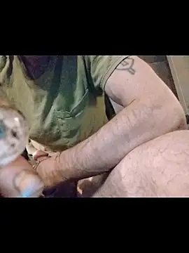 ROBERT0516 online show from February 15, 2026, 2:38 pm