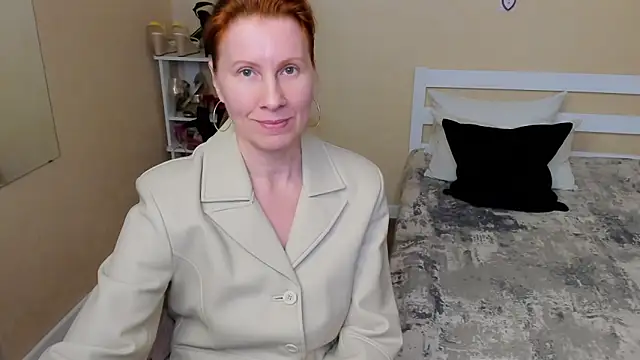 FoxySophia online show from September 30, 2025, 2:28 am