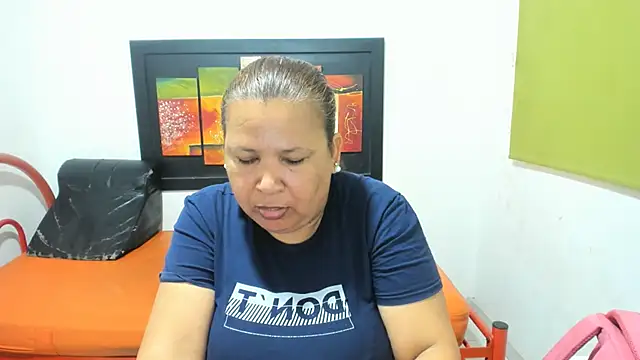 beckyummys online show from February 14, 2025, 12:14 pm