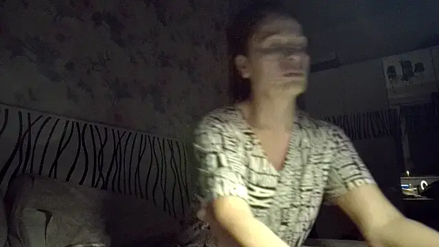 LindaStarS online show from January 5, 2026, 7:06 pm