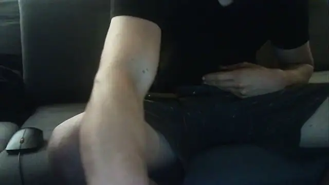 ShyGuyWannaTry online show from September 11, 2025, 3:28 am