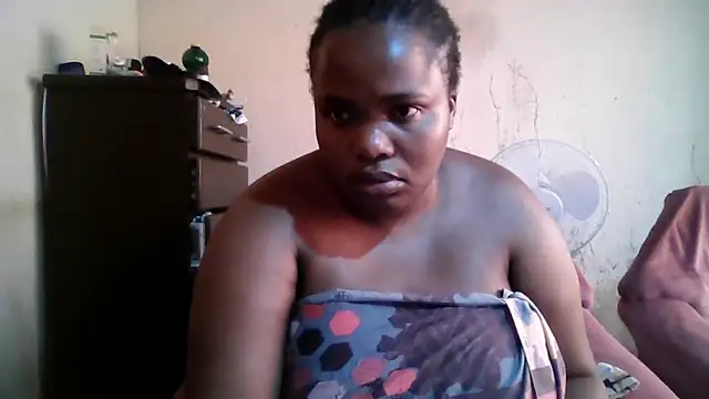 sexybigboobz online show from September 15, 2025, 6:36 am