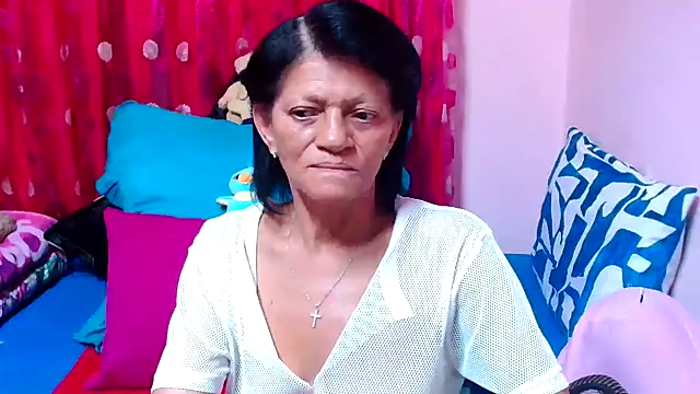 SLUTTYROXY online show from November 12, 2025, 5:39 pm