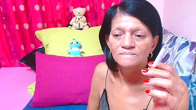 SLUTTYROXY online show from March 11, 2026, 6:02 pm