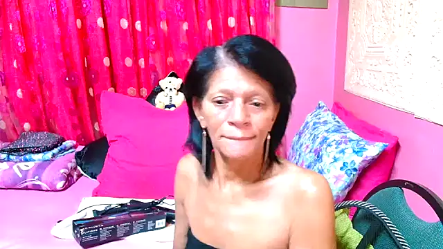 SLUTTYROXY online show from February 6, 2025, 11:20 am