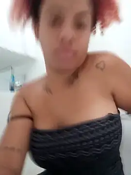 isa bellaxx online show from November 22, 2025, 12:48 pm