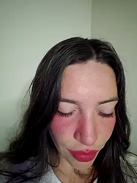 loveuu-bae online show from February 25, 2026, 2:34 am