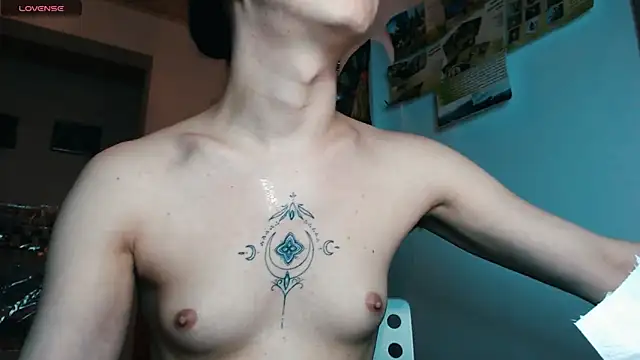 sensualdrug online show from December 28, 2024, 4:20 pm