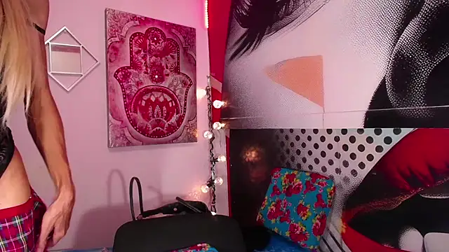 Snapshot of karlaveckyts chatting on February 6, 2026, 10:06 pm karlaveckyts online show from February 6, 2026, 10:06 pm