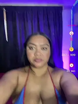 yanza2002 online show from July 4, 2026, 10:14 pm