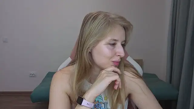 Jessy Ginger online show from November 19, 2025, 9:53 am