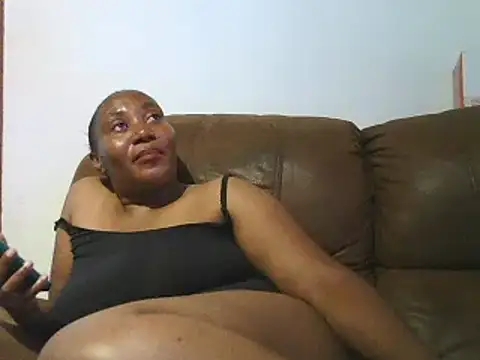 ebonytitts4u online show from January 25, 2025, 5:40 pm