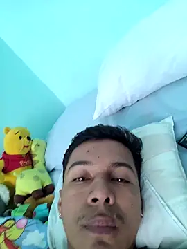 Snapshot of morenito420 chatting on February 3, 2026, 7:30 pm morenito420 online show from February 3, 2026, 7:30 pm