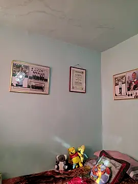 Snapshot of morenito420 chatting on November 22, 2025, 8:40 pm morenito420 online show from November 22, 2025, 8:40 pm