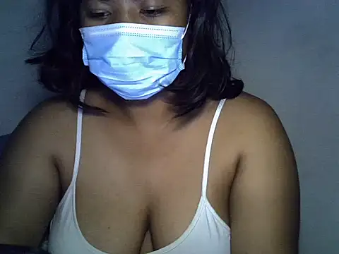 Artinah22 online show from February 17, 2026, 8:17 pm