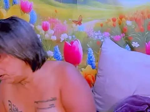 Snapshot of indianroxy chatting on November 6, 2025, 4:22 pm indianroxy online show from November 6, 2025, 4:22 pm