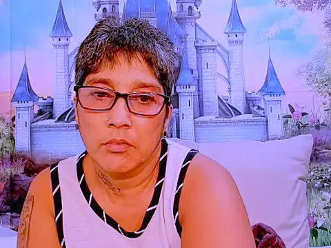 Snapshot of indianroxy chatting on March 21, 2025, 12:28 pm indianroxy online show from March 21, 2025, 12:28 pm