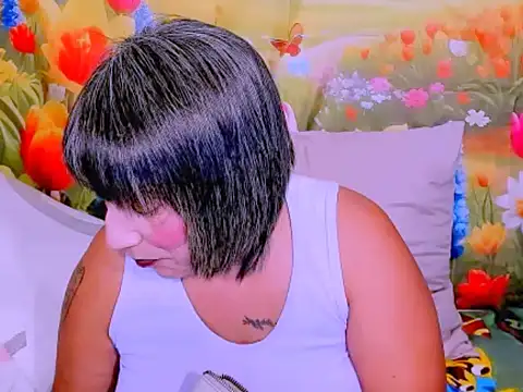 indianroxy online show from February 25, 2026, 5:46 pm