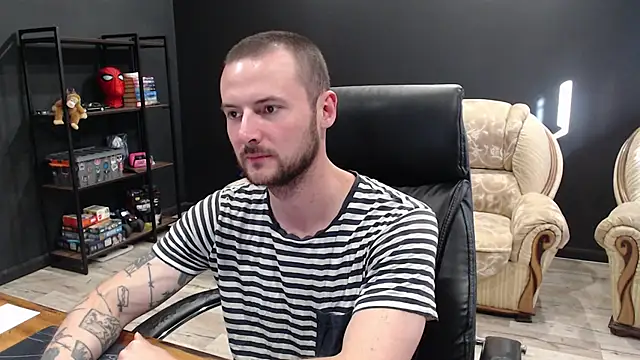 MihasikD online show from June 5, 2026, 2:56 pm