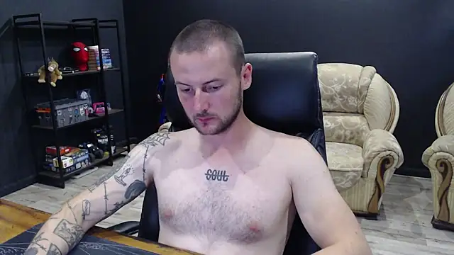 MihasikD online show from July 15, 2026, 4:03 pm