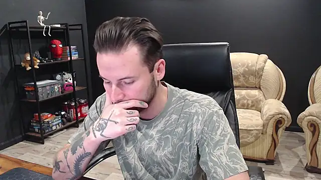 MihasikD online show from November 19, 2025, 10:15 am