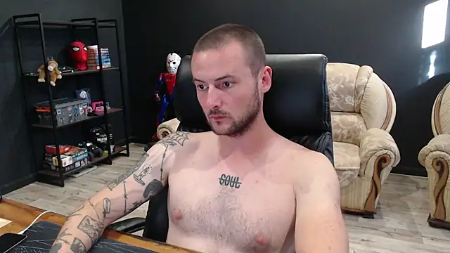 MihasikD online show from July 17, 2026, 3:42 pm
