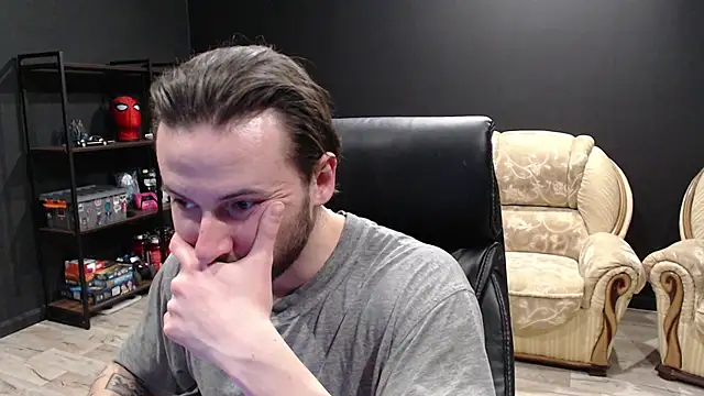 MihasikD online show from March 5, 2025, 7:27 pm