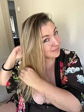 Anna Alexa online show from March 14, 2025, 8:42 am