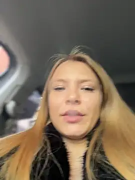 Snapshot of AnastasiaAniess chatting on February 13, 2026, 9:42 am AnastasiaAniess online show from February 13, 2026, 9:42 am