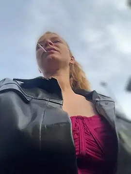 AnastasiaAniess online show from April 10, 2026, 5:20 pm