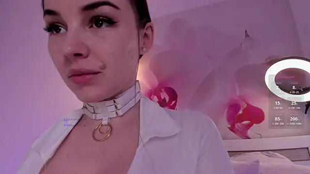 Snapshot of _DepecheMode_ chatting on February 27, 2026, 11:59 pm DepecheMode online show from February 27, 2026, 11:59 pm