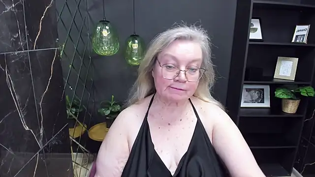 NataliMellow online show from February 22, 2025, 4:19 pm