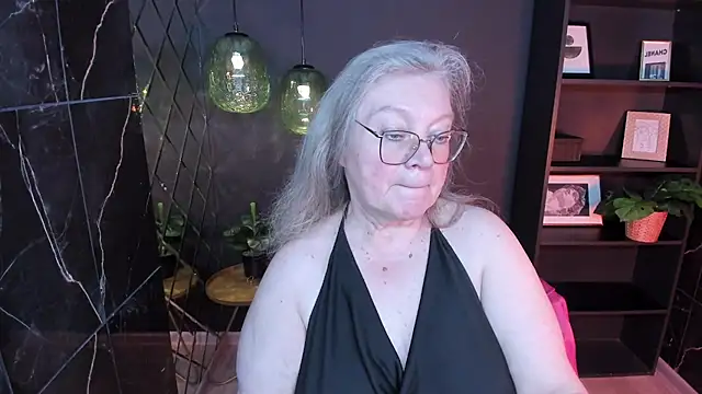 NataliMellow online show from June 27, 2026, 1:17 pm