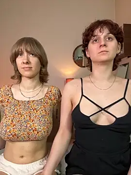 Jitoon Exe online show from November 13, 2025, 4:00 pm