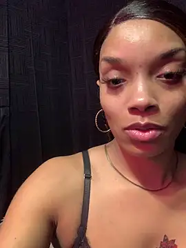 Rakiyahcharms online show from December 20, 2025, 3:20 am