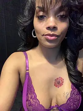 Rakiyahcharms online show from February 19, 2026, 5:04 am